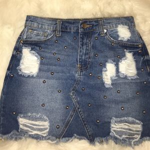 Studded destroyed skirt